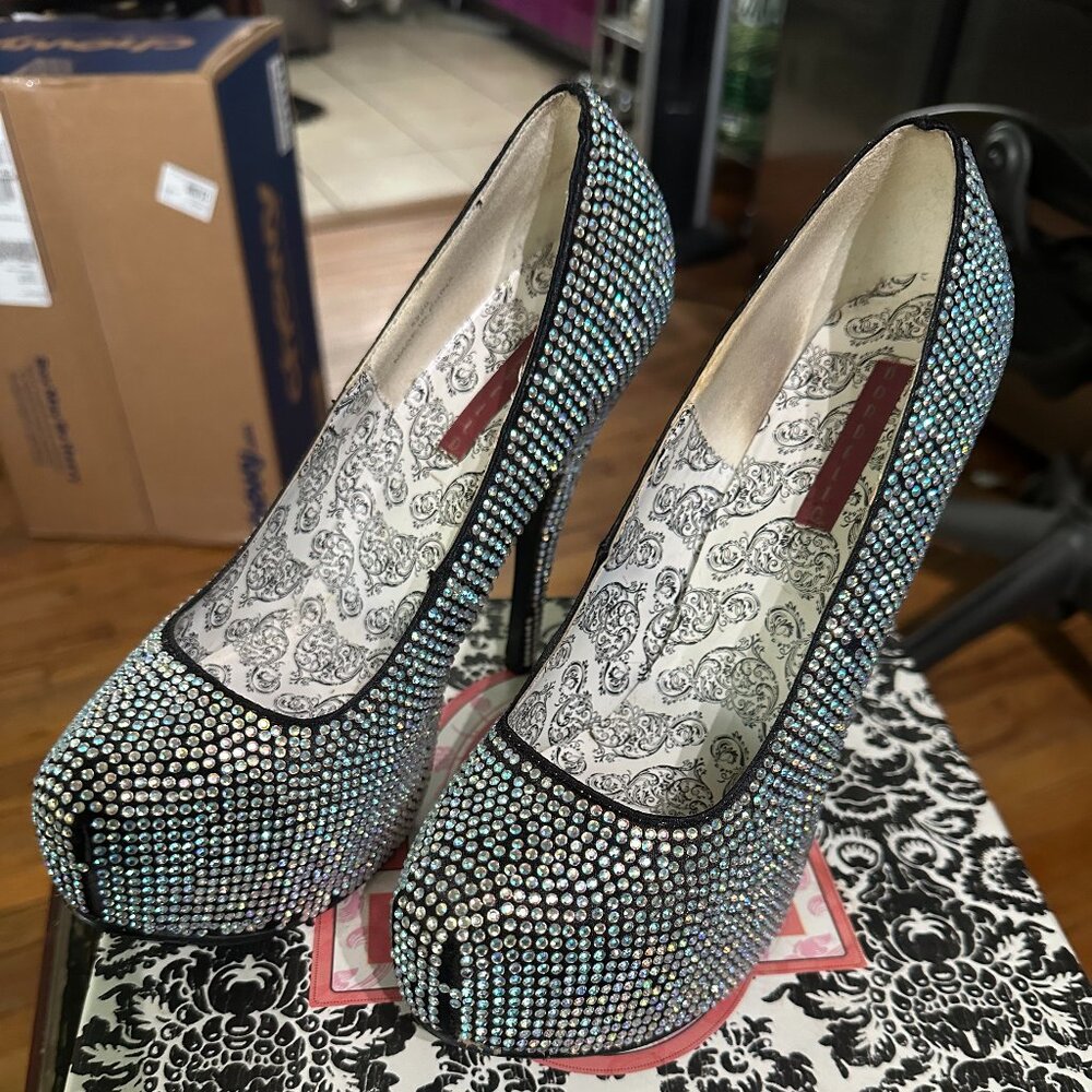 Gorgeous iridescent rhinestone Bordello Teeze Pumps Sz 8. Surprisingly comfy!